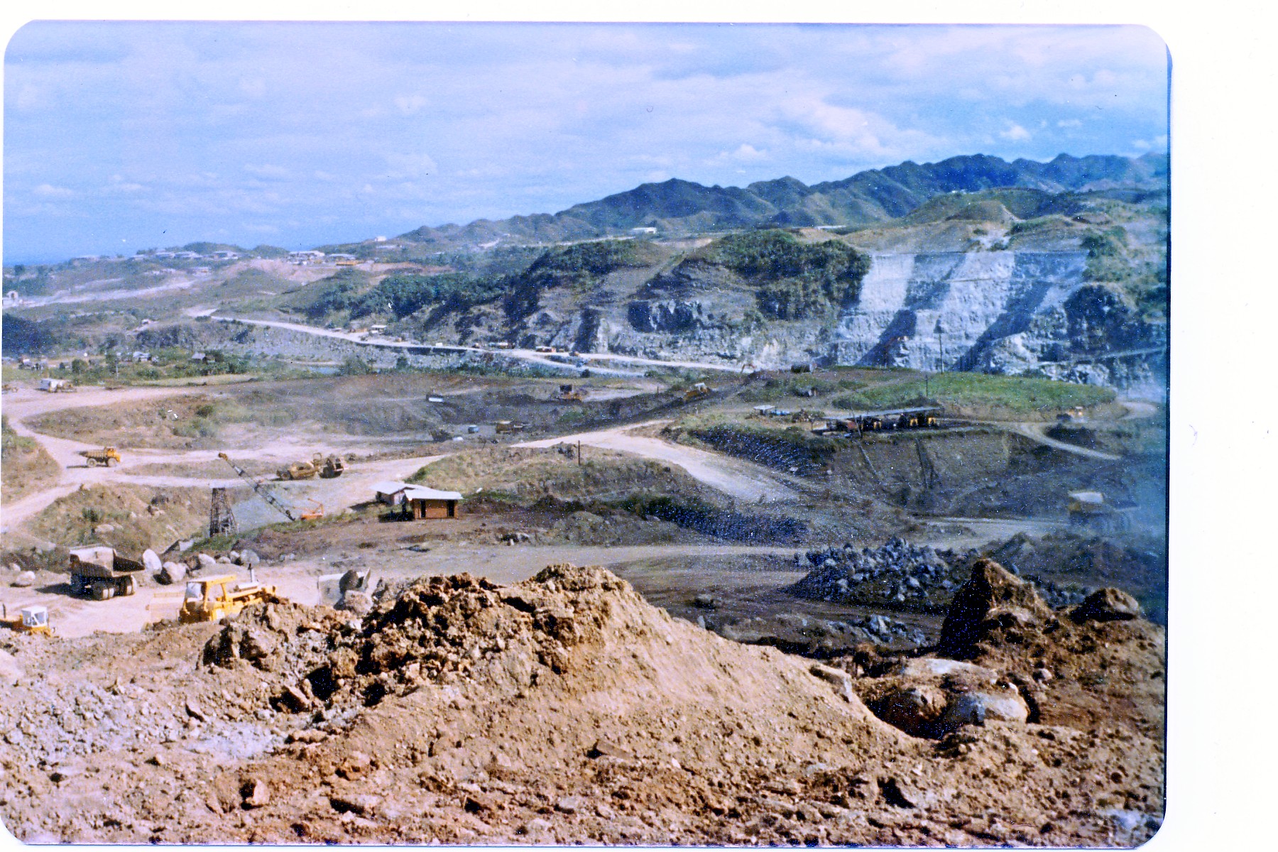 Magat_-_Axis_of_Main_Dam